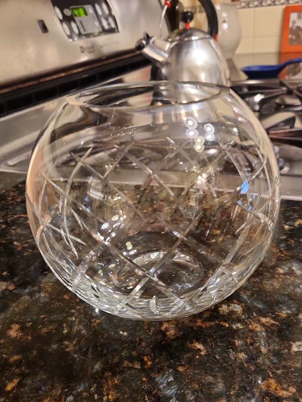 Clear Cut Crystal Globe Vase Rosebowl